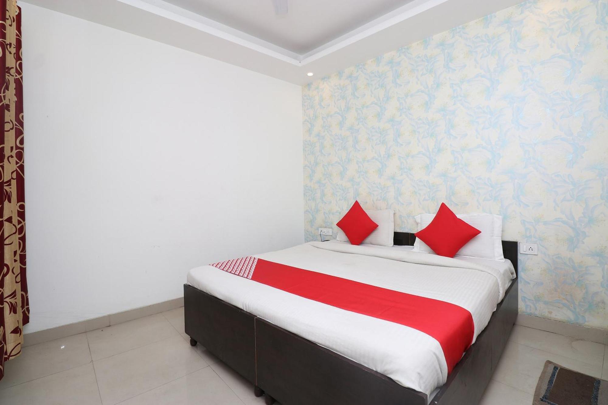 Oyo Flagship Hotel Daimond New Delhi Eksteriør billede