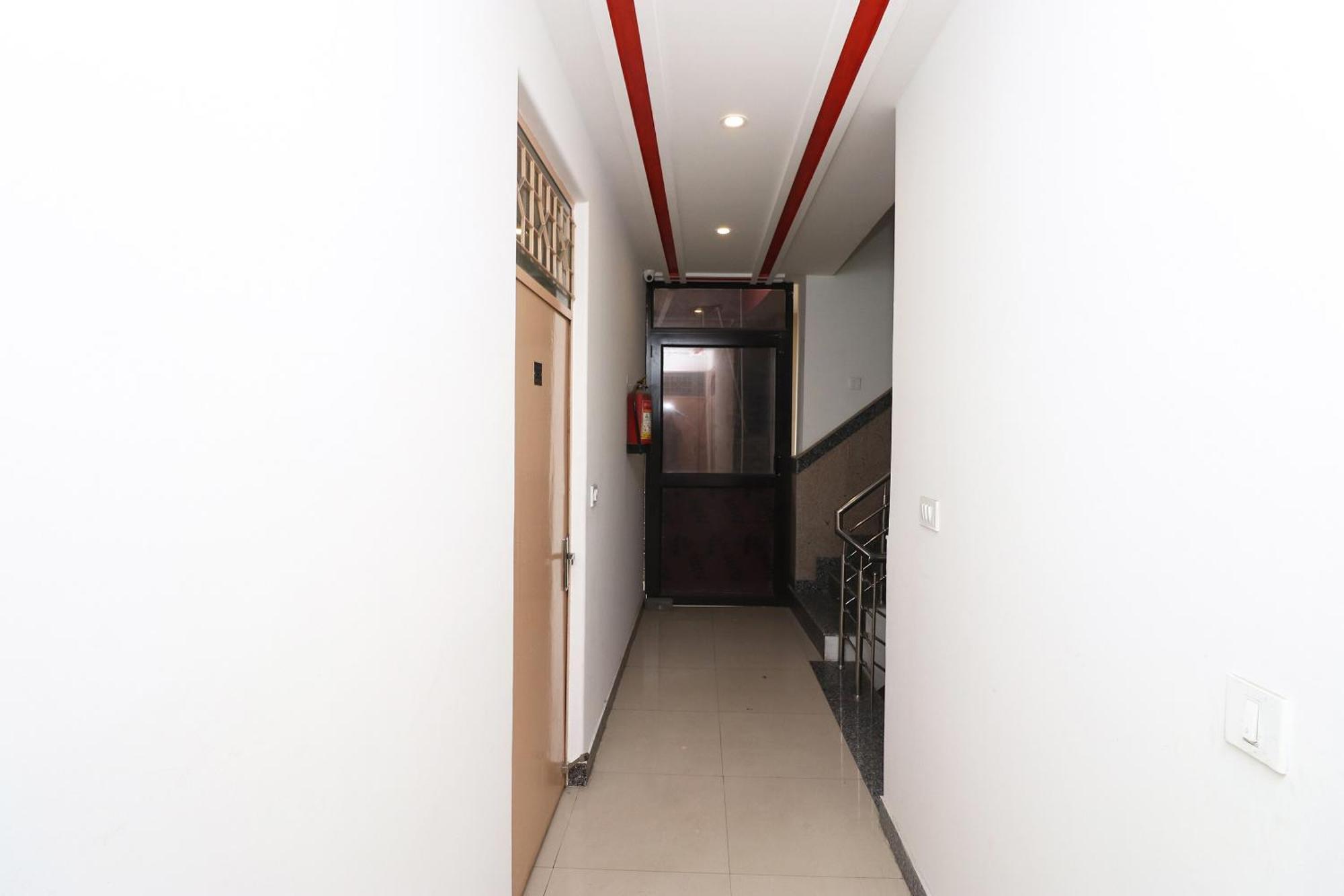 Oyo Flagship Hotel Daimond New Delhi Eksteriør billede
