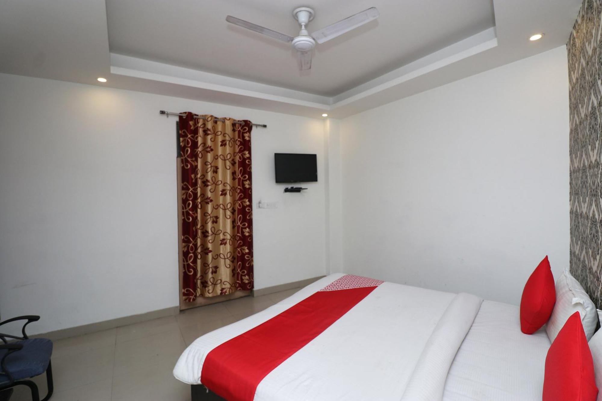 Oyo Flagship Hotel Daimond New Delhi Eksteriør billede