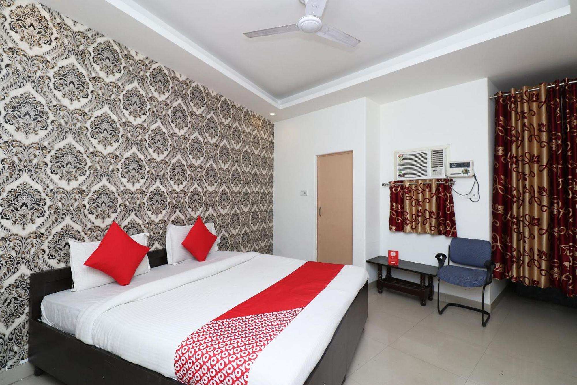 Oyo Flagship Hotel Daimond New Delhi Eksteriør billede