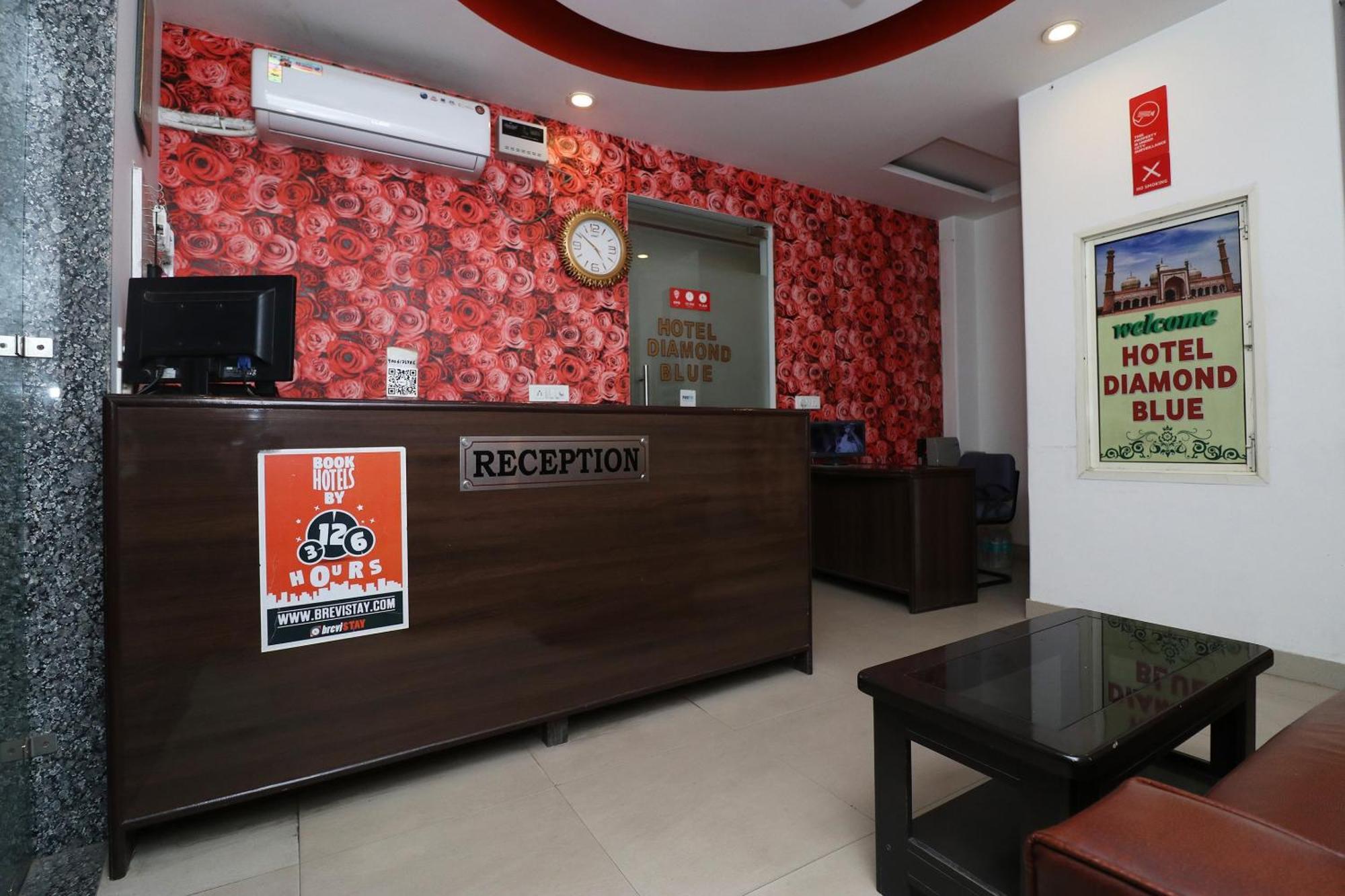 Oyo Flagship Hotel Daimond New Delhi Eksteriør billede